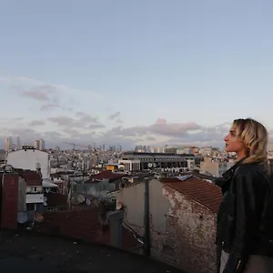 Ostello Sanat Taksim